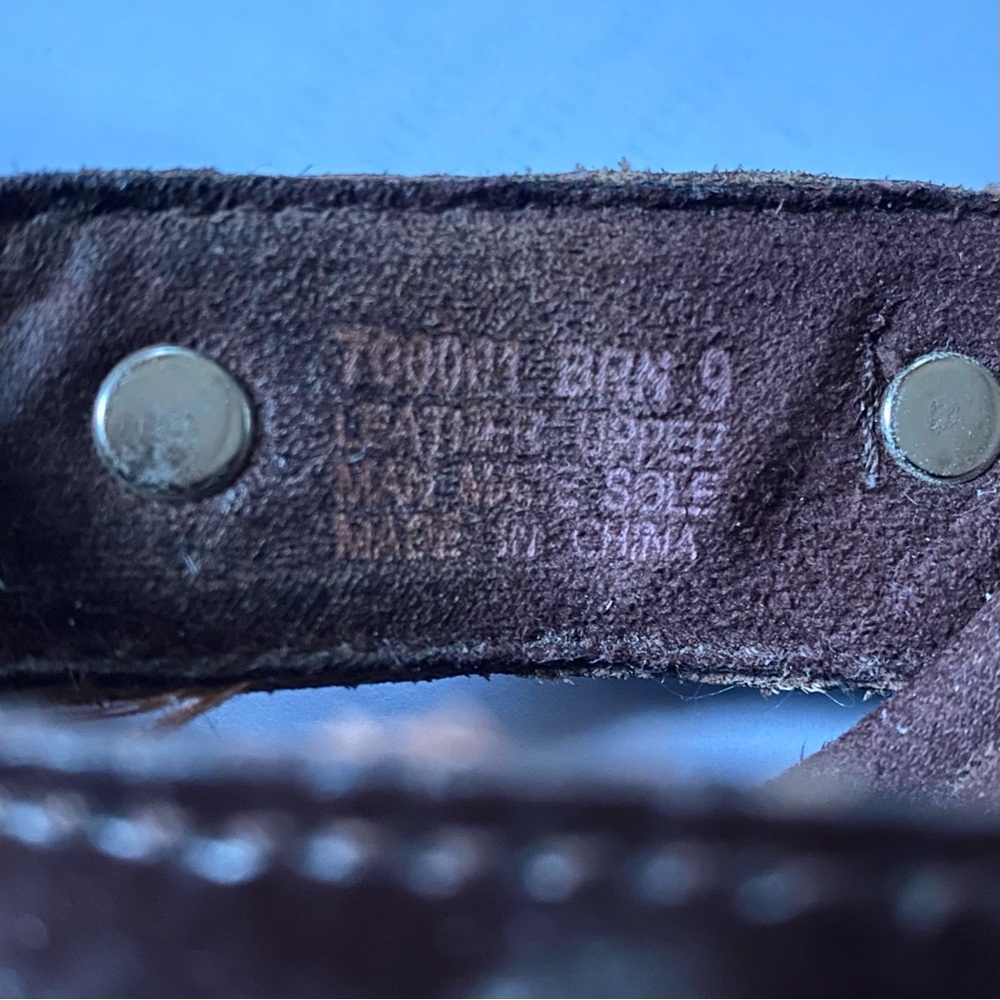 Minnetonka Silverthorne Brown Sandals with Silver and Braid Details | 9 - Picture 6 of 7